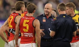 尼克斯对乌鸦队与交易目标的联系感到困惑