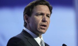 LGBTQ+共和党人表示，德桑蒂斯因凯特琳·詹纳(Caitlyn Jenner)而攻击特朗普“分裂和绝望”