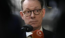 瑞典抗议伊拉克对三名瑞典人判处死刑，称第四起案件尚未得到证实