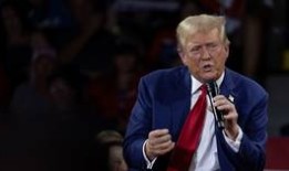 哈里斯将摧毁以色列——特朗普