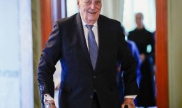 英国副首相驳斥了特朗普副总统候选人对“伊斯兰主义者”的嘲讽