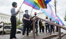 法院裁定，阿拉巴马州可以对未成年人实施性别确认护理禁令