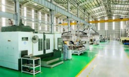 逐步掌握模具生产技术，确立供应链地位