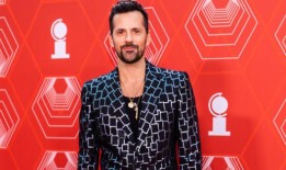 罗比·费尔柴尔德领衔的《艺术家》世界舞台首演将于5月14日开始