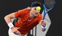 在阿德莱德决赛输给莱赫卡后，德雷珀失去了第一个ATP巡回赛冠军的机会