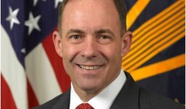 报告发现，高级情报官员在工作中性骚扰女性