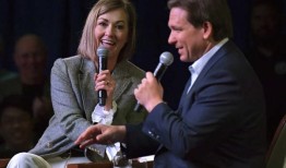 罗恩·德桑蒂斯想成为特朗普那样的人现在他试图证明他赢不了爱荷华州