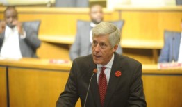 “时间至关重要”：拉德-皮布尔斯体育场协议的演变与足球赛程背道而驰