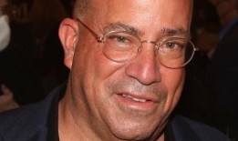 CNN前老板杰夫·扎克打算重返媒体，加盟英国《每日电讯报》