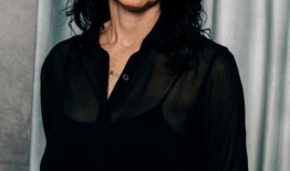 百老汇剧团是如何打造女强人团队的